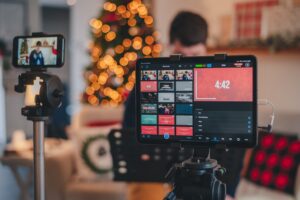 The Complete Guide to Growing Your Youtube Channel in 2023: Point by Point Strategies to Increase Views, Subscribers, and Revenue